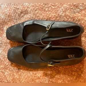 Zara Black Leather Flats with Strap